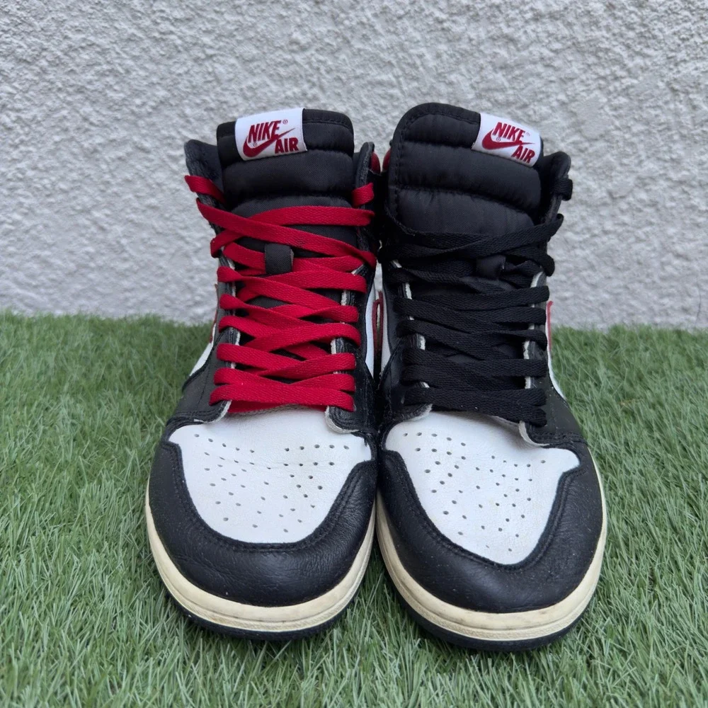 Jordan 1 Retro High OG Gym Red Black White 555088-061 Mens Size 10 Sneakers
